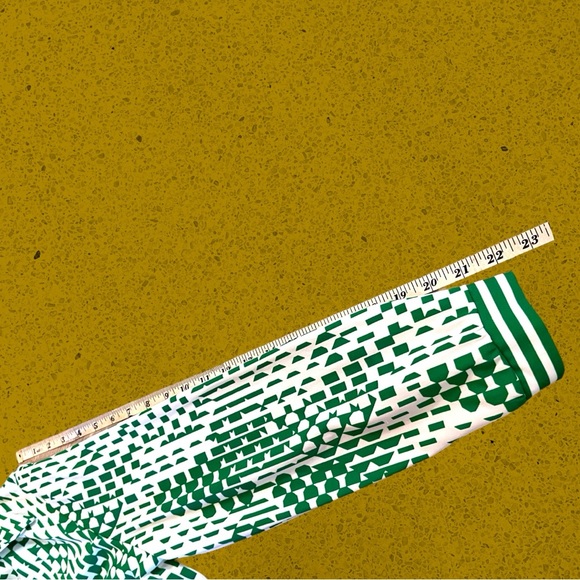 VTG 70s Mod Green & White Abstract Pattern Dress & Button Front Cardigan Set | S - Picture 12 of 16